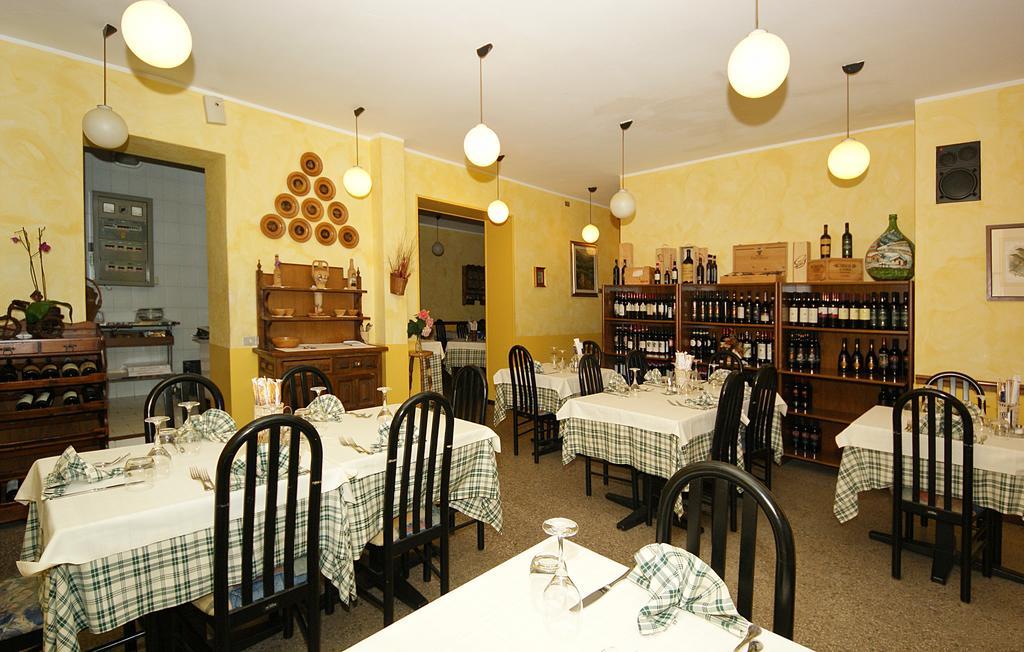 Hotel Rododendro ฟอปโปโล ภายนอก รูปภาพ